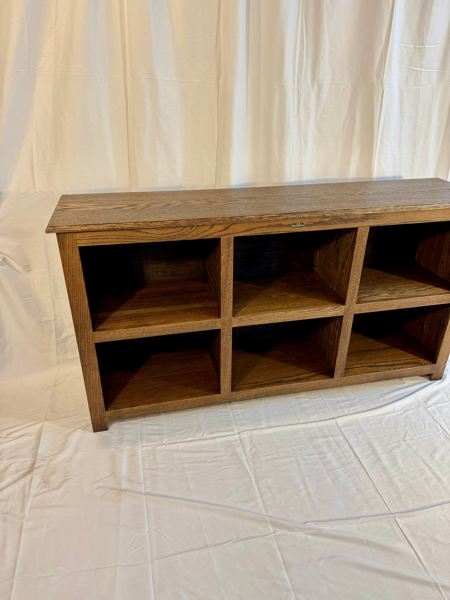 Basket Hutch
