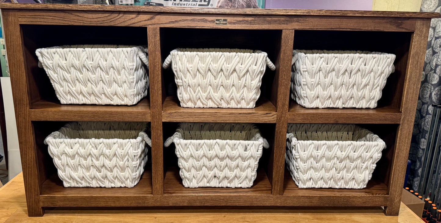 Basket Hutch