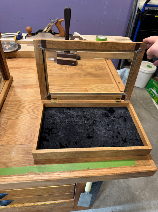 Small display case