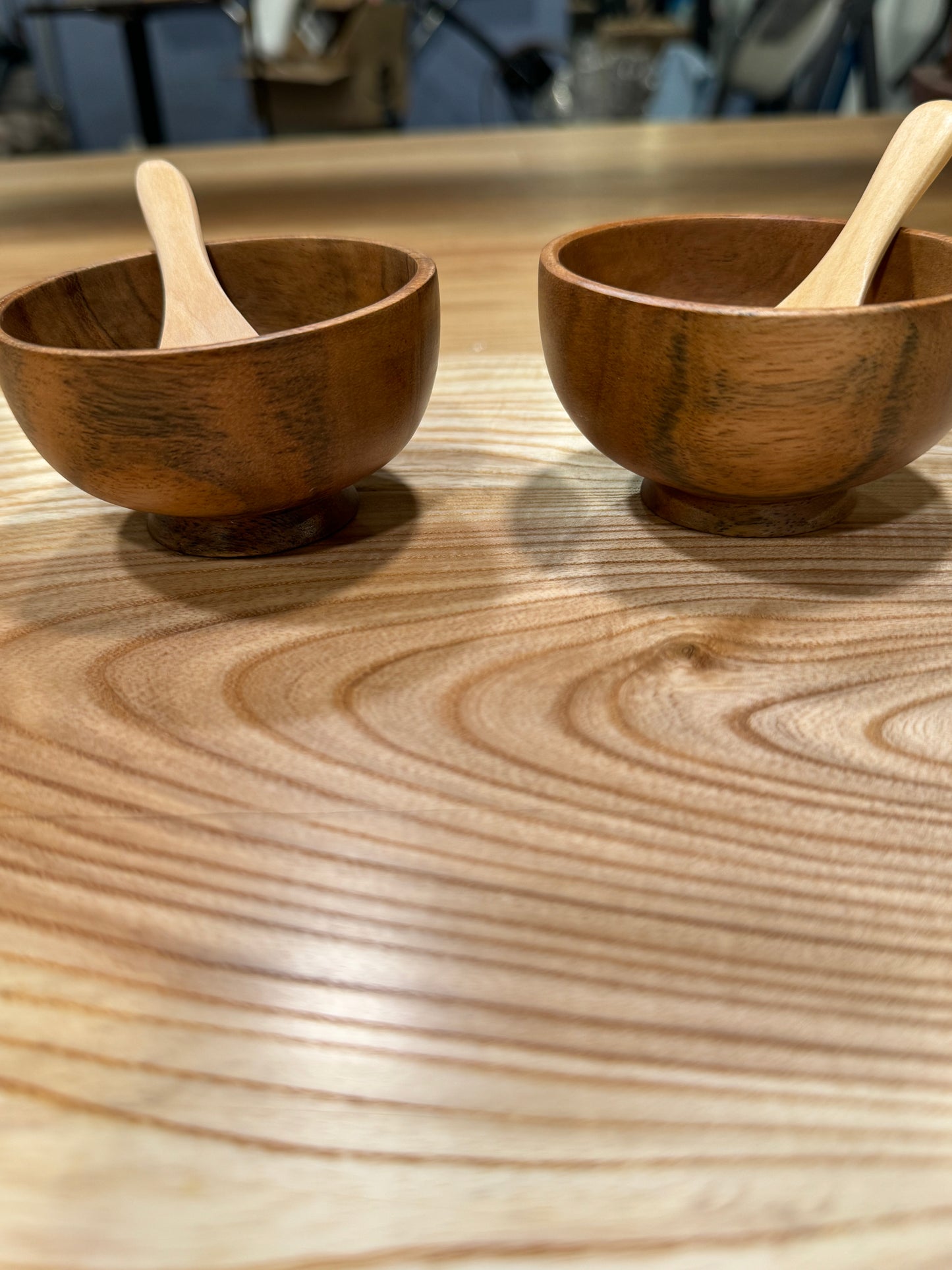 Ash Charcuterie Board w/ 2 wooden bowls & spoons — item# 5543